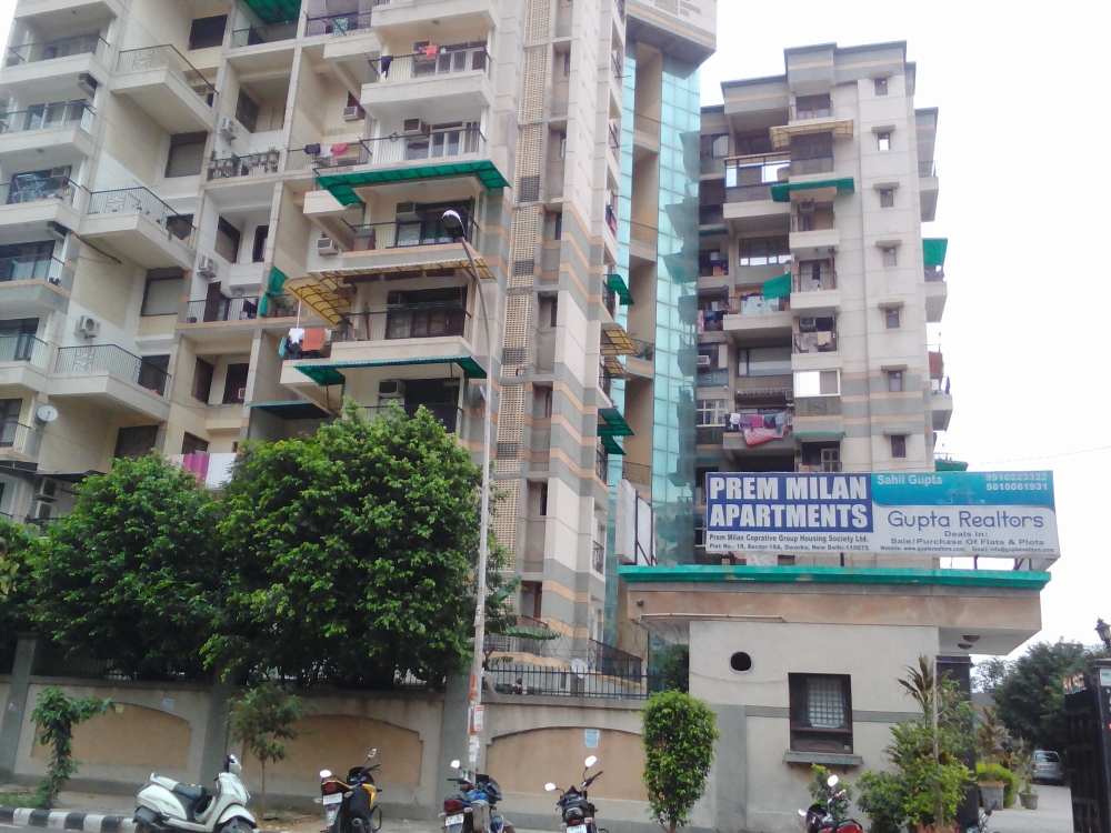 4bhk flat for rent in CGHS Prem Milan Apartments Sector 18A Dwarka, Delhi